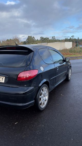 Peugeot 206 gti