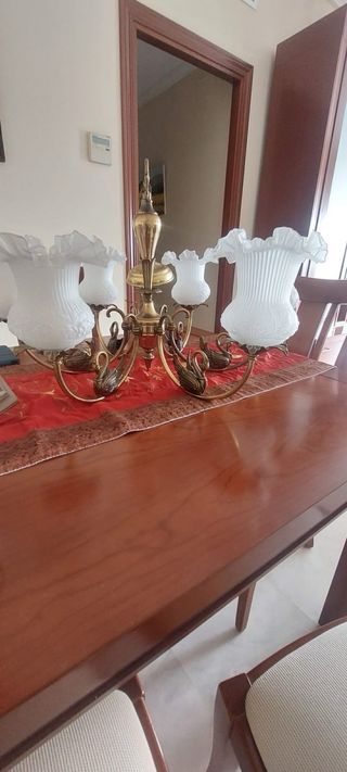 Lámpara de bronce estilo cisne