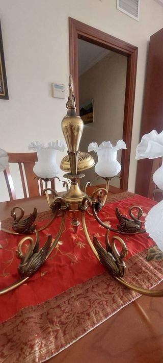 Lámpara de bronce estilo cisne