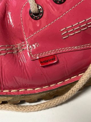 Botas rosas con cordones