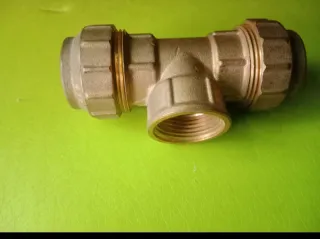 Lote Fontanería  de Codos, Válvulas y Reductores