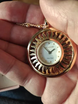 Reloj de bronce bañado en oro Boccadamo