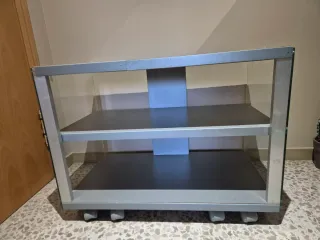 Mueble TV/Pecera con Ruedas