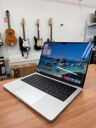 MacBook Pro M1 Pro 16GB RAM 500GB SSD