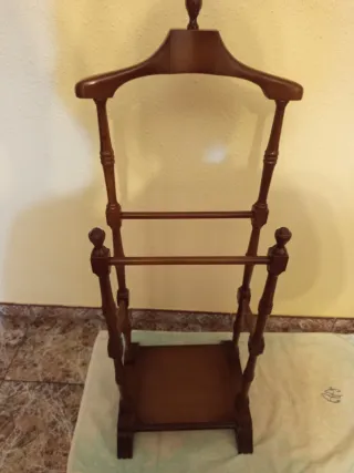 Galan de noche de madera