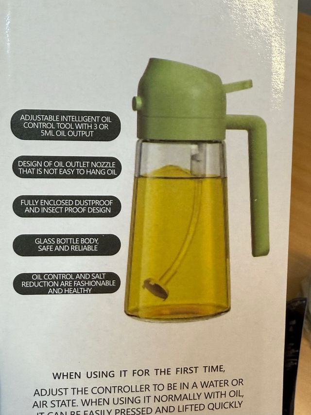 Aceitera Spray y Vertido 2 en 1