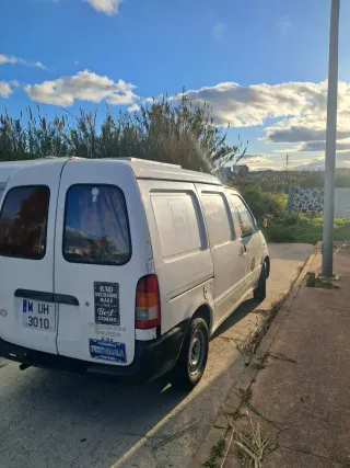 Nissan Vanette 1997