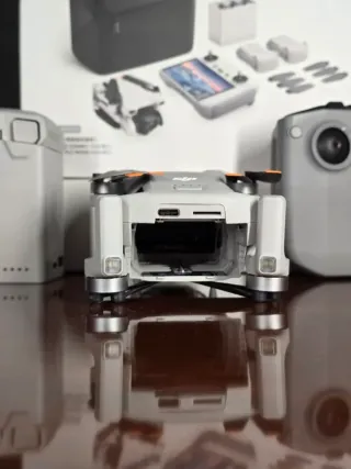 Dron DJI Mini 3 Fly More Combo