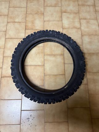 Neumático Michelin 120/80/19