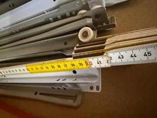 Lotto ferramenta mensole guide cassetti