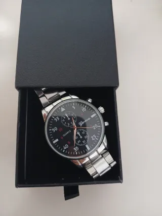 Reloj de pulsera elegante