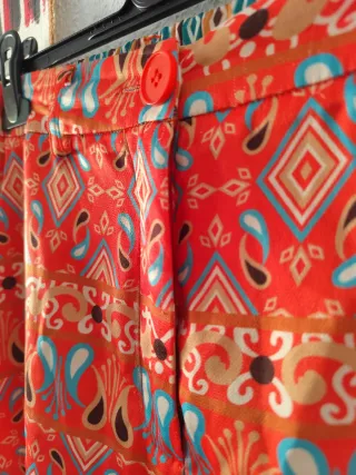 Pantalones anchos estampados talla 36
