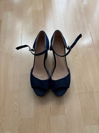Tacones azul marino