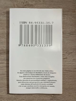 Libro Sin Razón de Marina Núñez.