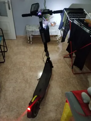 Patinete Cecotec Bongo D30