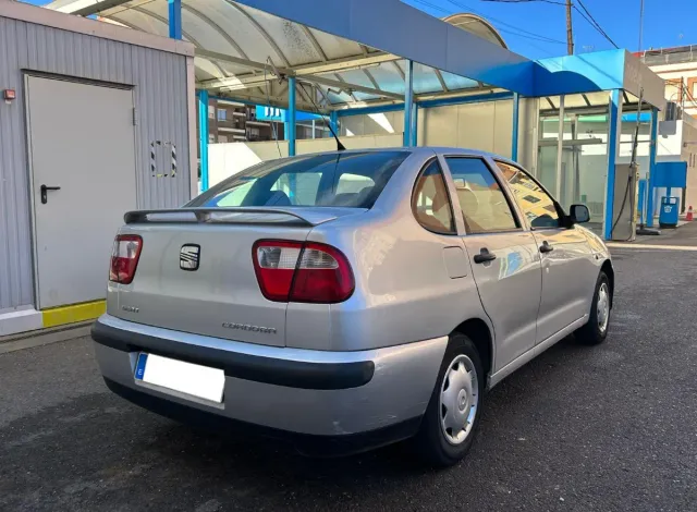 SEAT Cordoba 2002