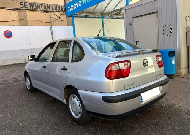 SEAT Cordoba 2002