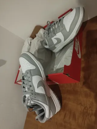 Zapatillas Nike Dunk Low Gris Blanco