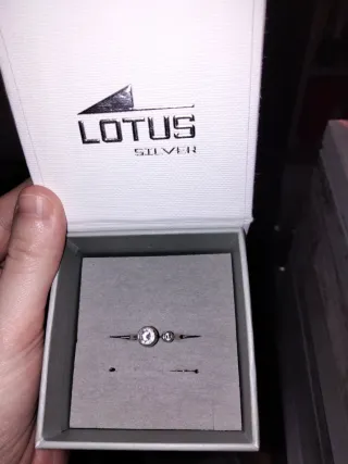 Anillo Lotus Plata con Circonitas