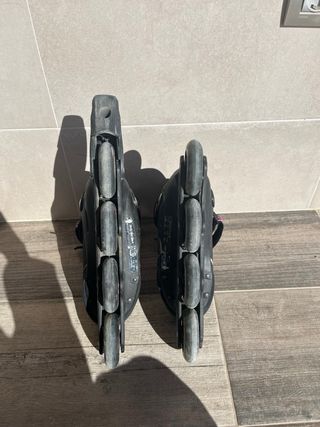 Patines en línea Rollerblade negros y rosas