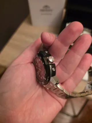 Reloj Orient M-Force Automático 200M Rojo