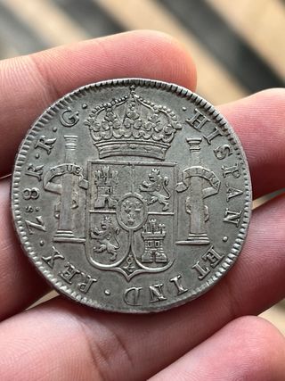 Moneda de plata 8 reales