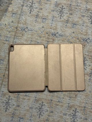 Funda iPad Dorada A16