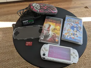 Consola Sony PSP Blanca + Juegos