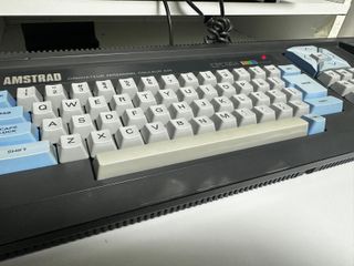 Ordenador Amstrad CPC 664 8 Bits