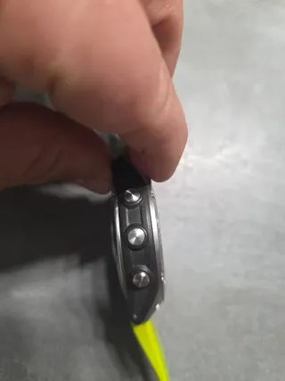 Reloj Garmin Epix Gen 2 bisel acero plata 47mm