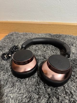 Cascos Negro y Oro Rosa