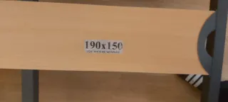 Somier con patas y colchón 150x190