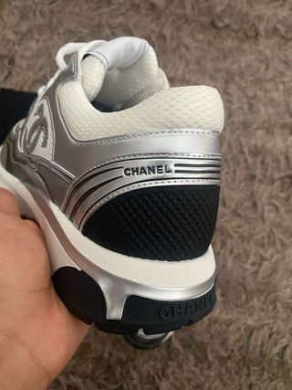 Scarpe Chanel Runner Bianche e Argento
