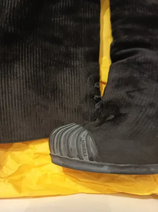 Stivaletti Fendi camoscio nero