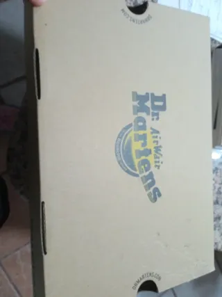 Zapatos Dr. Martens Marrones Forrados