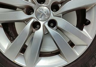 Peugeot 2141001 llanta 9677989577 308 sw active