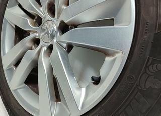 Peugeot 2141001 llanta 9677989577 308 sw active