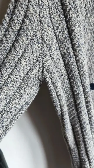 Cardigan Zara bouclé grigio