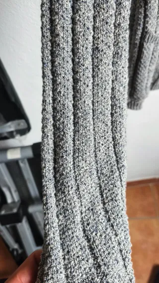 Cardigan Zara bouclé grigio