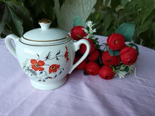 Zuccheriera in terraglia con decori floreali