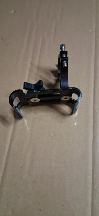 Soporte móvil manillar ajustable