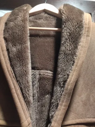 Chaquetón de pelo marrón