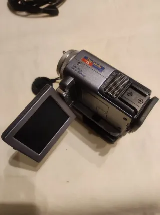 Videocámara Sony Handycam DC-PC3E