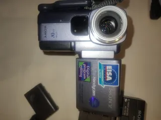 Videocámara Sony Handycam DC-PC3E