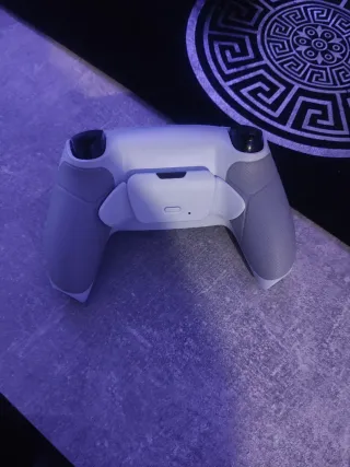 Mando PS5 Blanco con detalles Batman