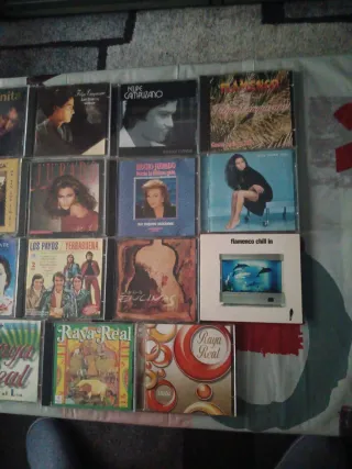 Lote C: 19 CDs Flamenco y Sevillanas