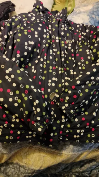 Chaqueta Roxy Multicolor Invierno 10€ cada una.