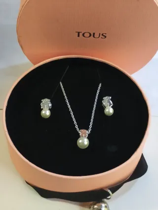 Conjunto Tous Collar y Pendientes Perla