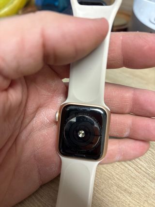 Apple Watch S5 GPS+Celular 40mm Oro