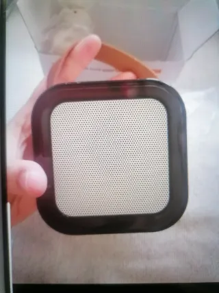 Altavoz Karaoke y 2 Micrófonos Portátil. Model K12